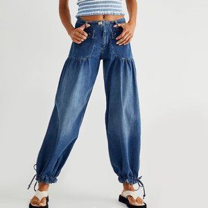 NWT | We The Free Lotus Jeans  Size 28